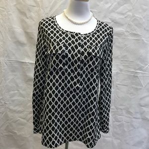 Gap Black and White Shirt